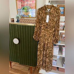 NWT Shona Joy midi dress